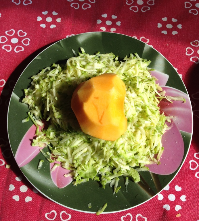 Кабачковые оладьи на полдник.