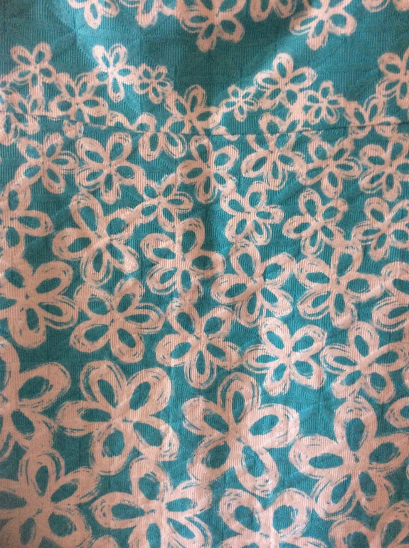 Романтичное платье в ромашках (Taylor) на переходный 42-44 размер, 2350руб.