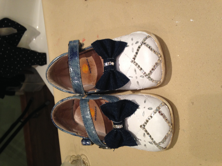 Обновление 2-х пар старой детской обуви