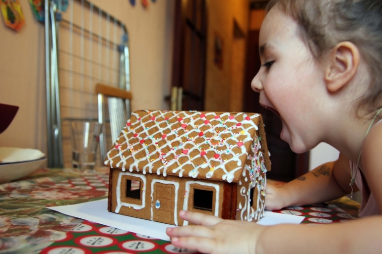 Пряничный имбирный домик