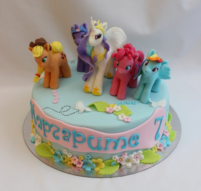 Принцесса Селестия и компания