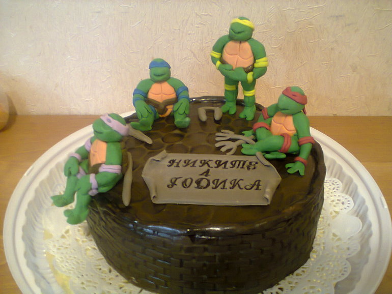 Оцените, пожалуйста, первые творения