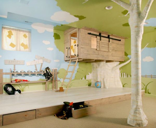 Мой маленький мир: домик на дереве