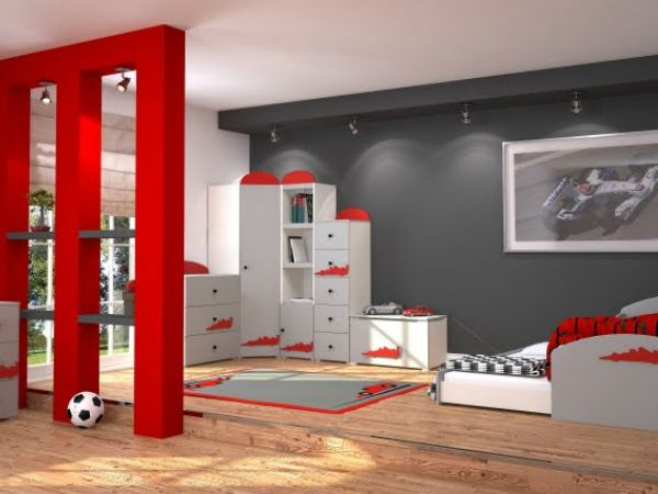 Мой маленький мир: комната юного гонщика