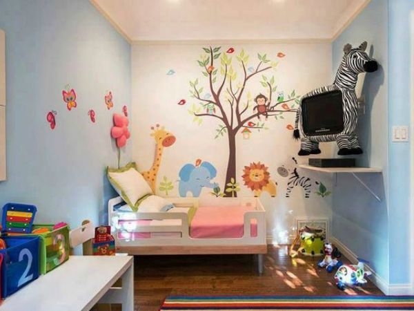 Мой маленький мир: оригинальное оформление кровати