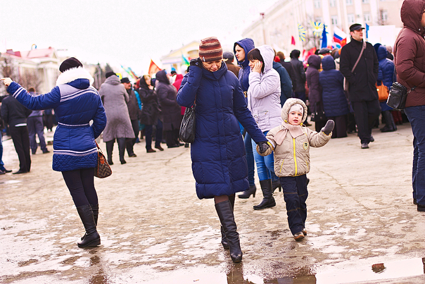 Сходила сегодня на митинг солидарности с Крымом.