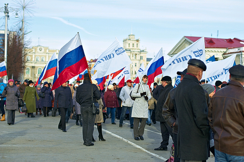 Сходила сегодня на митинг солидарности с Крымом.