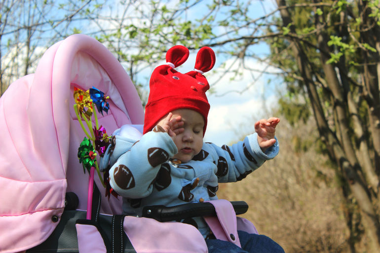 пошла ,потопала ,побежала ла ла !!!