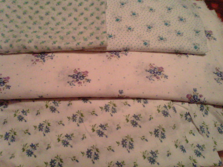 Много тканей.