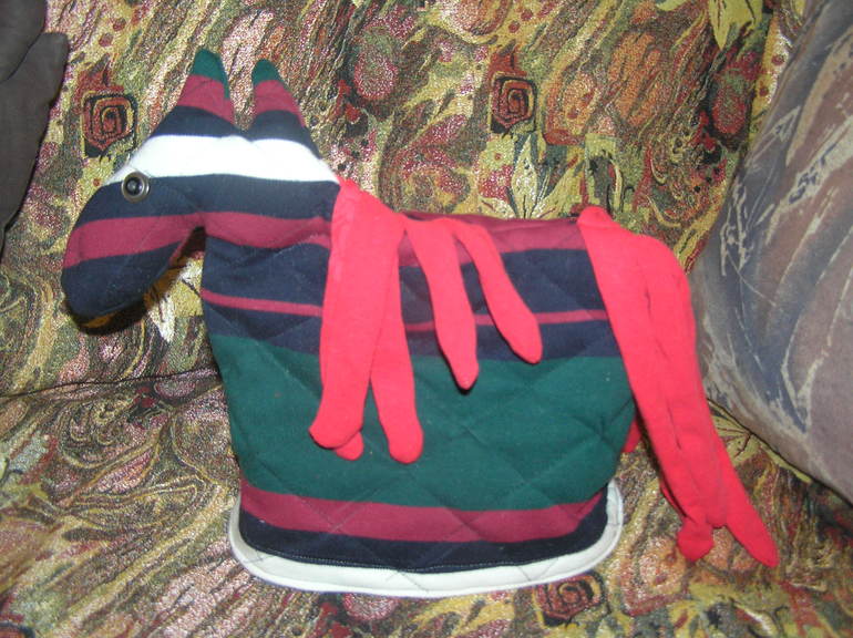 Дочкины подарки...