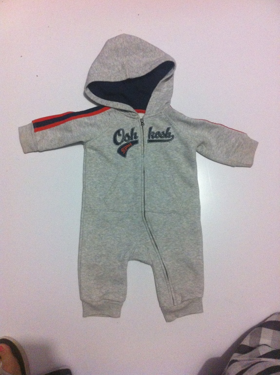 Комбинезоны Osh kosh, Carters от 0 до 9 месяцев