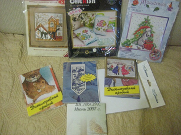 Хомячек дома))