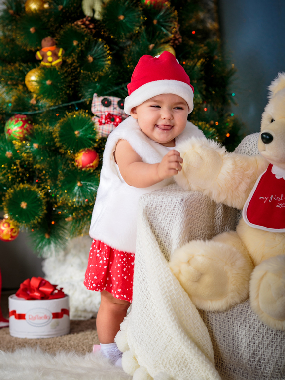 Первая запись в 2014. Нам 7.5 мес.