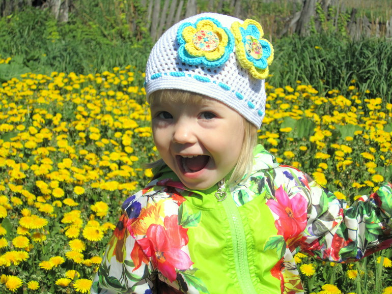 две летние шапочки