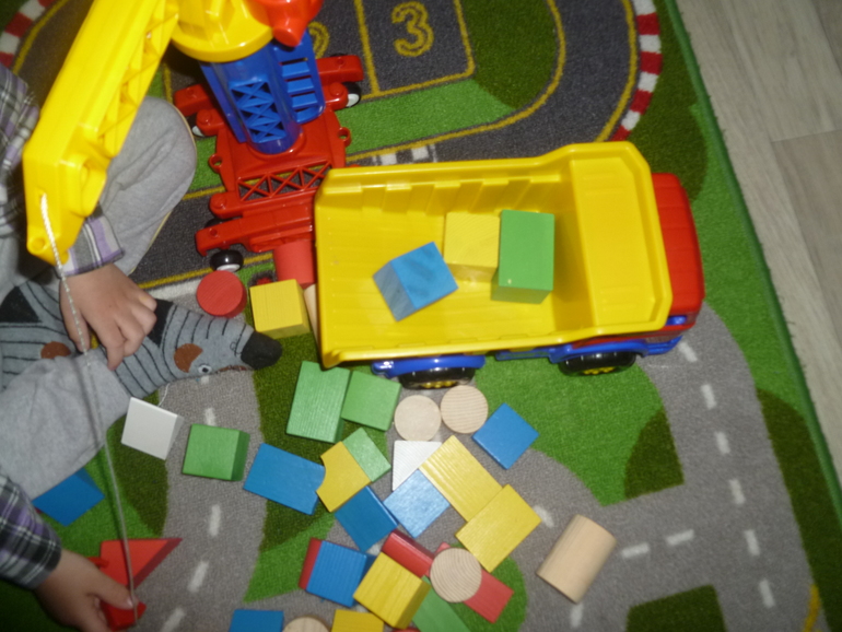 День 2. ТН Что нам стоит дом построить.