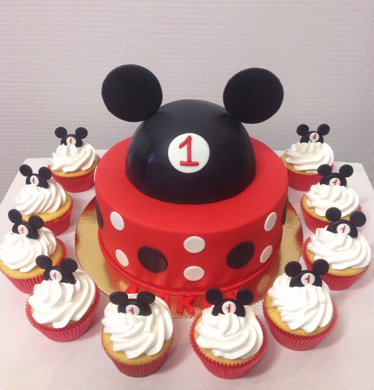 тортик и капкейки