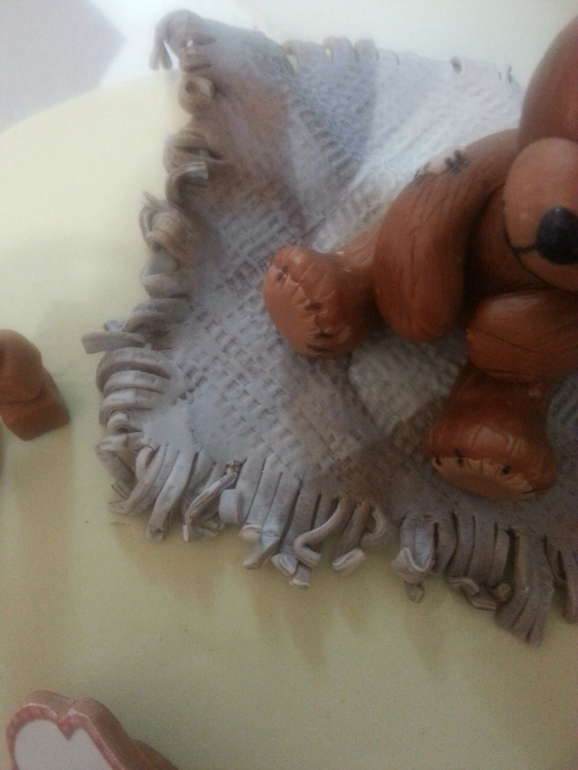 Медвежонок с уютным пледом