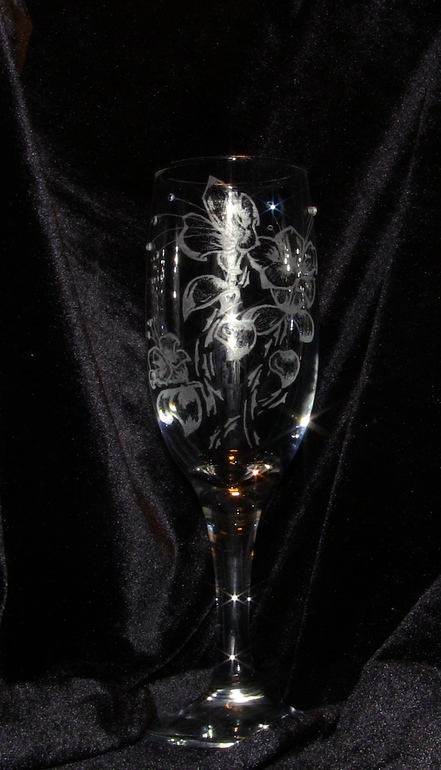 гравировка со стразами