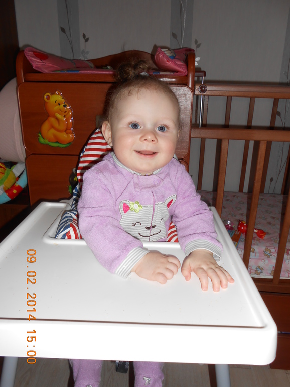 Алисе 8 месяцев!