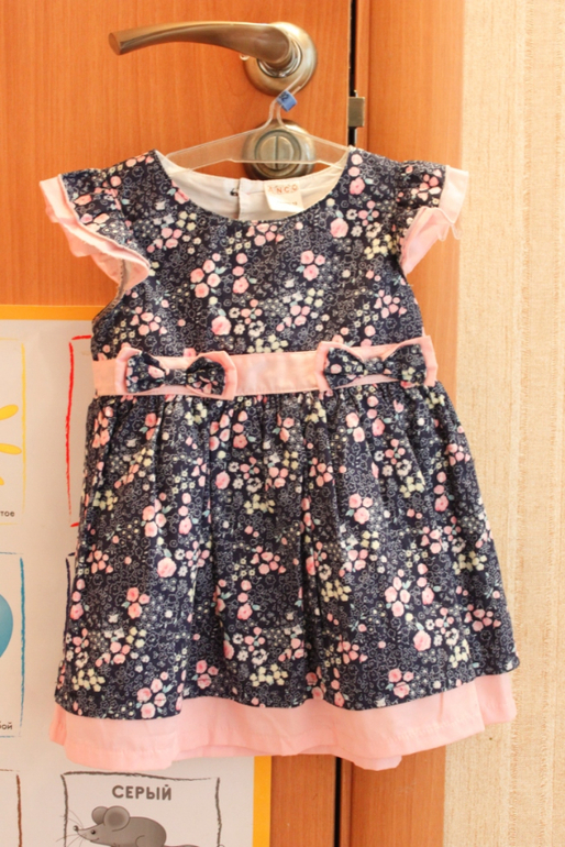 Платья 9 мес-1.5г