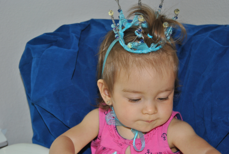 1 BIRTHDAY... как отмечали :)