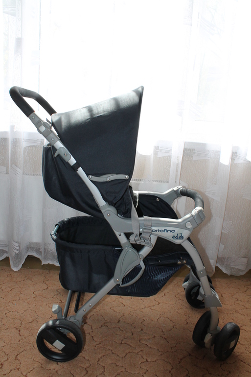 Продам коляску прогулочную Cam Portofino