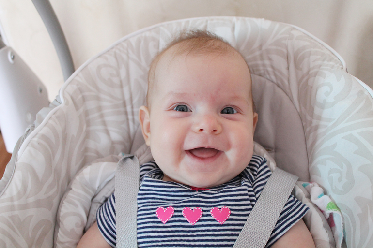 Элине 4 месяца!