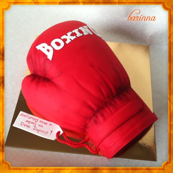 Боксерская перчатка N2