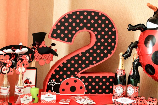 Оформление празника в стиле "божья коровка".