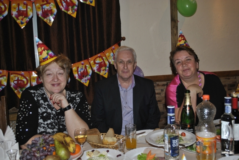 Наш годик!!!!