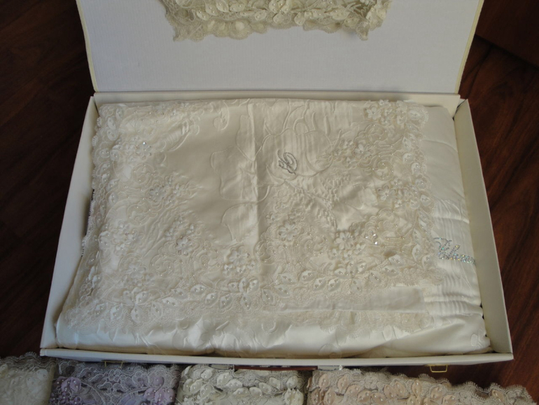 Элитный текстиль для дома от Blumarine, ETRO