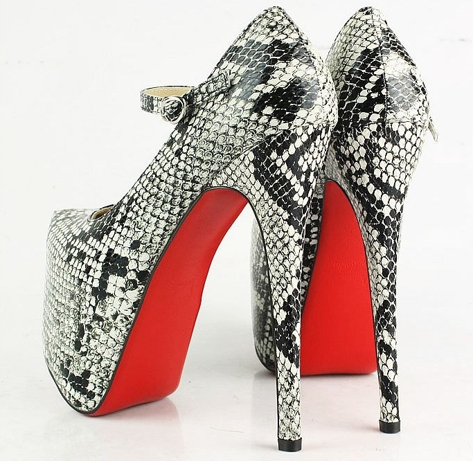 Женская обувь