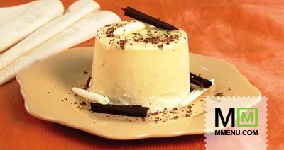 Мороженое со сгущенным молоком и персиком