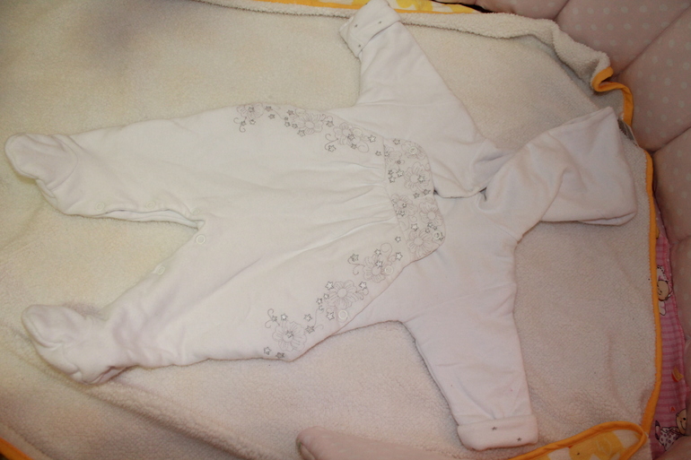 Одежда б/у для девочки 0-12 мес, Мск, почта. Carters, Next, Prenatal, MotherCare, Disney, другие