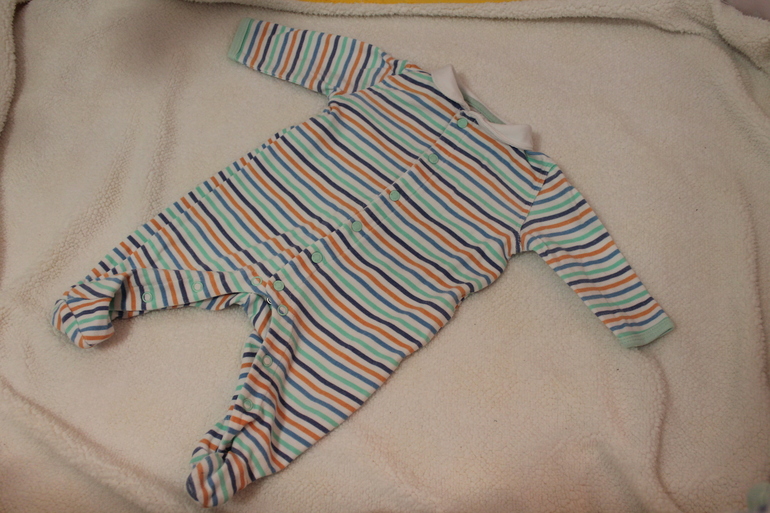 Одежда б/у для девочки 0-12 мес, Мск, почта. Carters, Next, Prenatal, MotherCare, Disney, другие