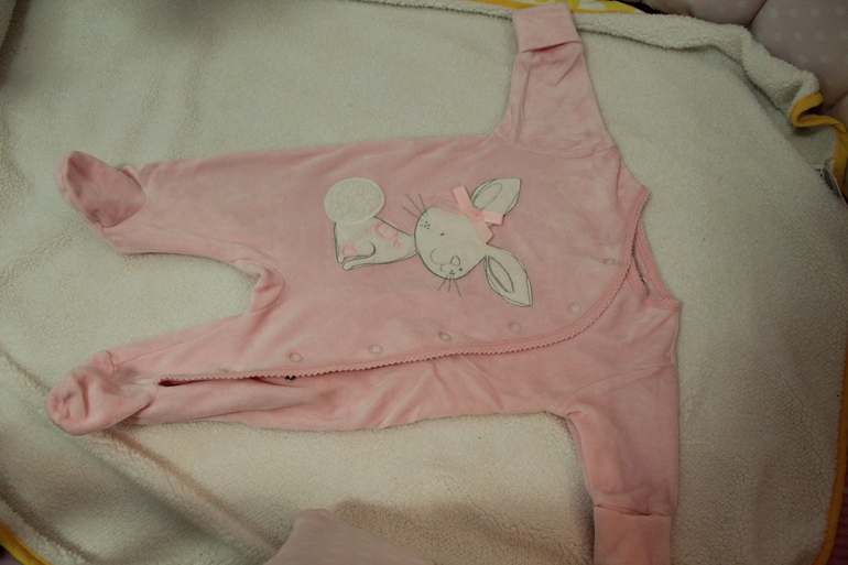 Одежда б/у для девочки 0-12 мес, Мск, почта. Carters, Next, Prenatal, MotherCare, Disney, другие