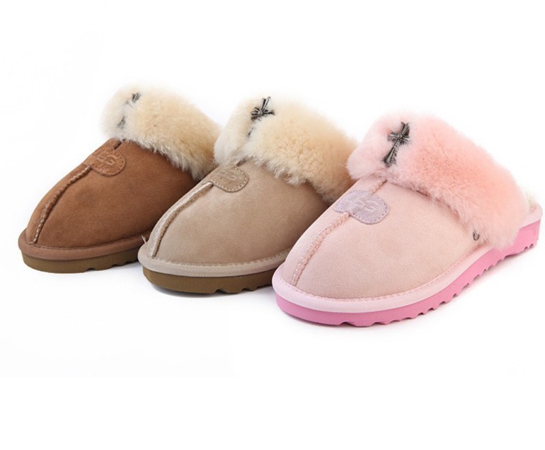 UGG