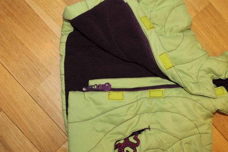 Куртка на 6-9м   НОВАЯ   400р