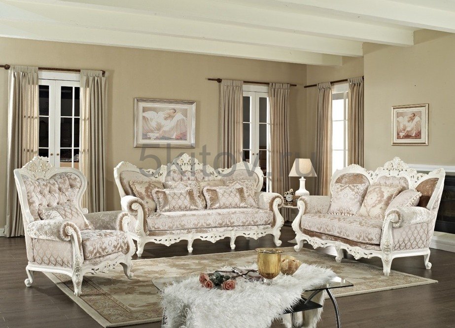 Продаю новый комплект мягкой мебели