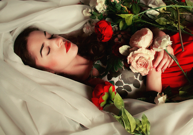 Жизнь кипит и бурлит