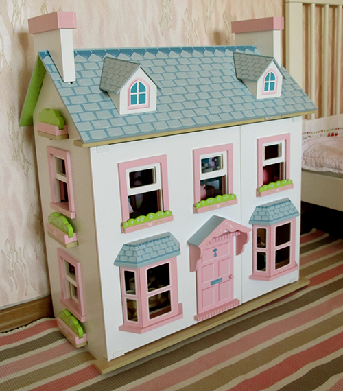 Кукольные домики: от детских до коллекционных