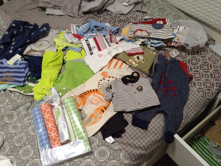 Девочки, вопрос по поводу стирки детских вещей