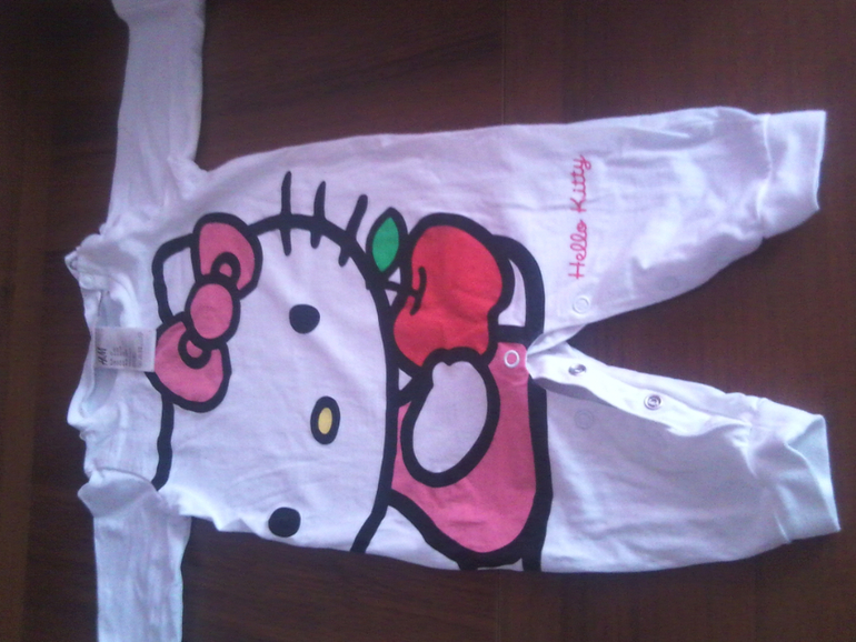 Продам вещи пакетом на девочку от 0 до 3 мес - 650 р! ПОЧТА!