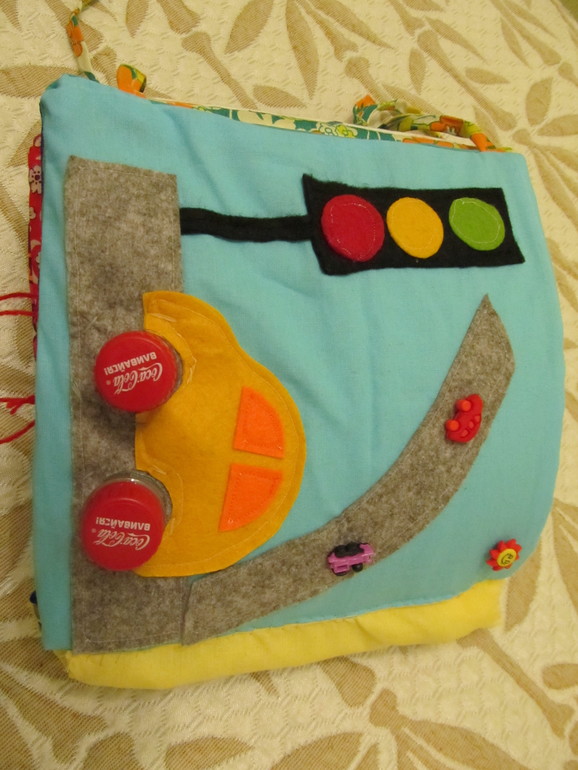 Развивающая книжка для нашей малышки.