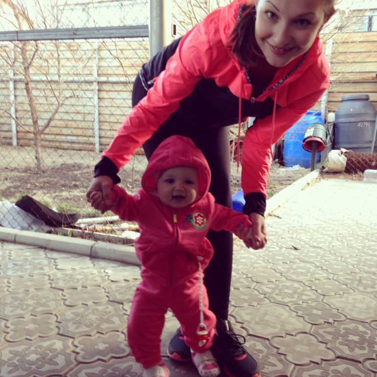 7, 5 месяцев-)