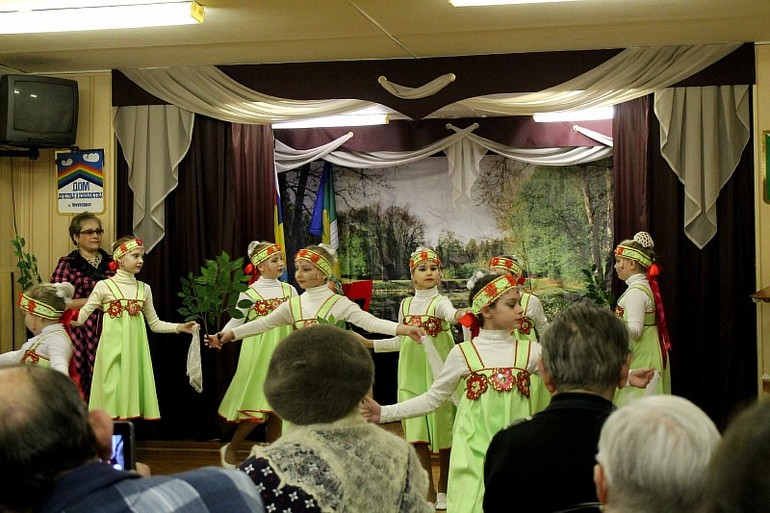 Выступаем в Доме творчестава=) 05.03.14г.