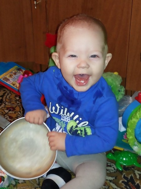 нам 9 месяцев и 1 день)