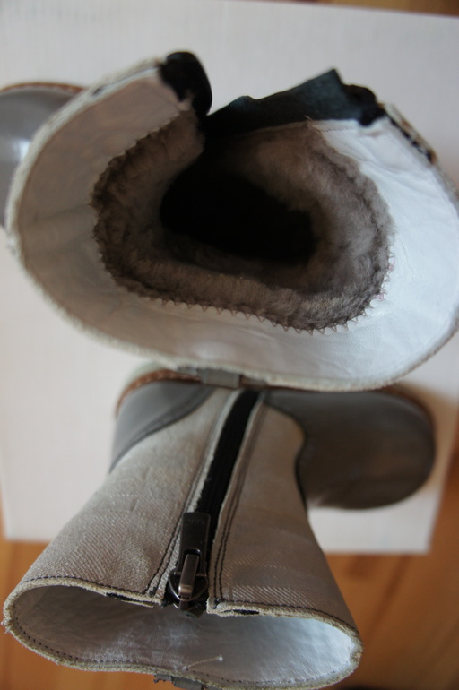 сапожки тёплые хепистеп , 23р-р, 2000. Москва