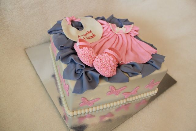 Тортик для Кристины на годик. Помогите выбрать!!!