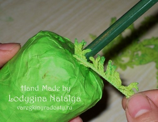 что это за тесьма или может это такая пряжа ?